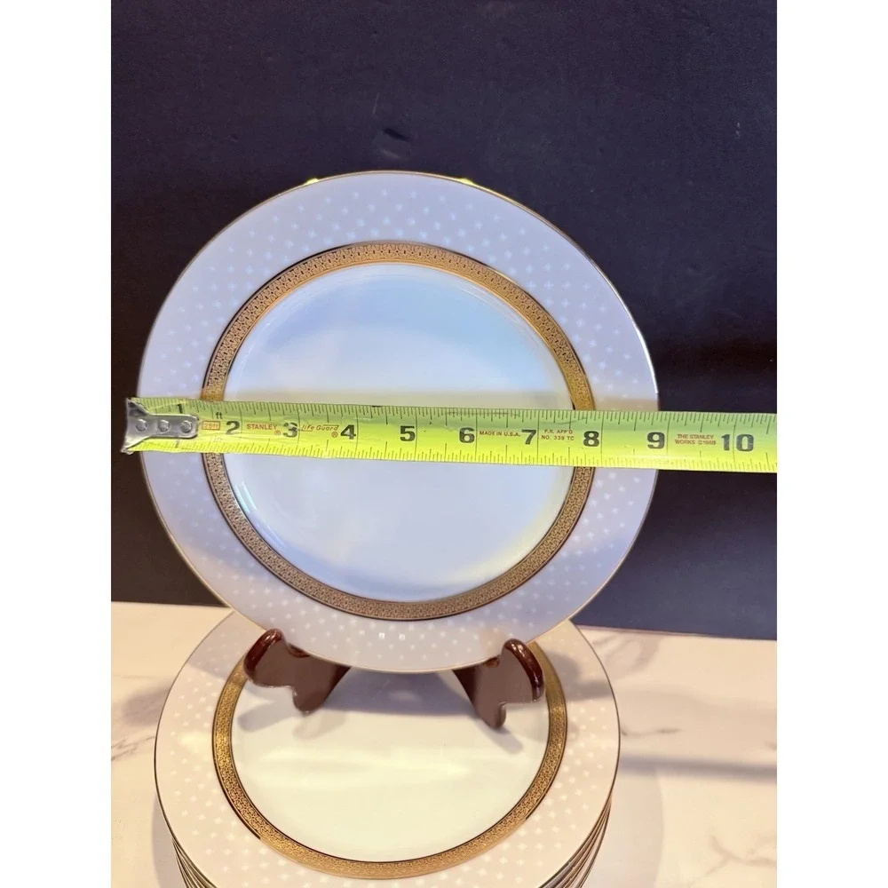 Noritake Metropolitan Gold 4337 Luncheon Plates 9